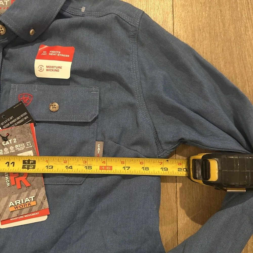 Ariat FR Featherlight Work Shirt Womens Medium Blue Long Sleeve Flame Resistant - Picture 5 of 10